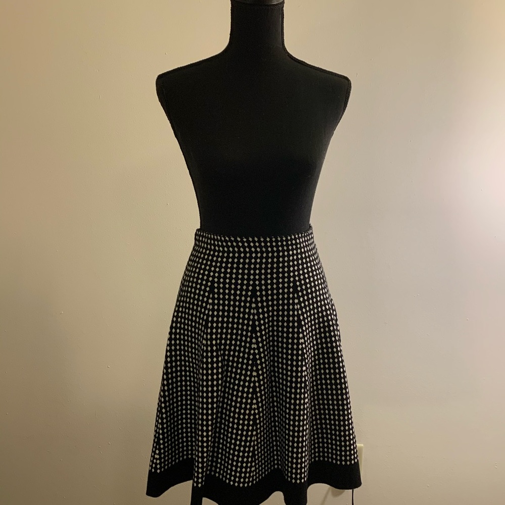 Black and white midi skirt